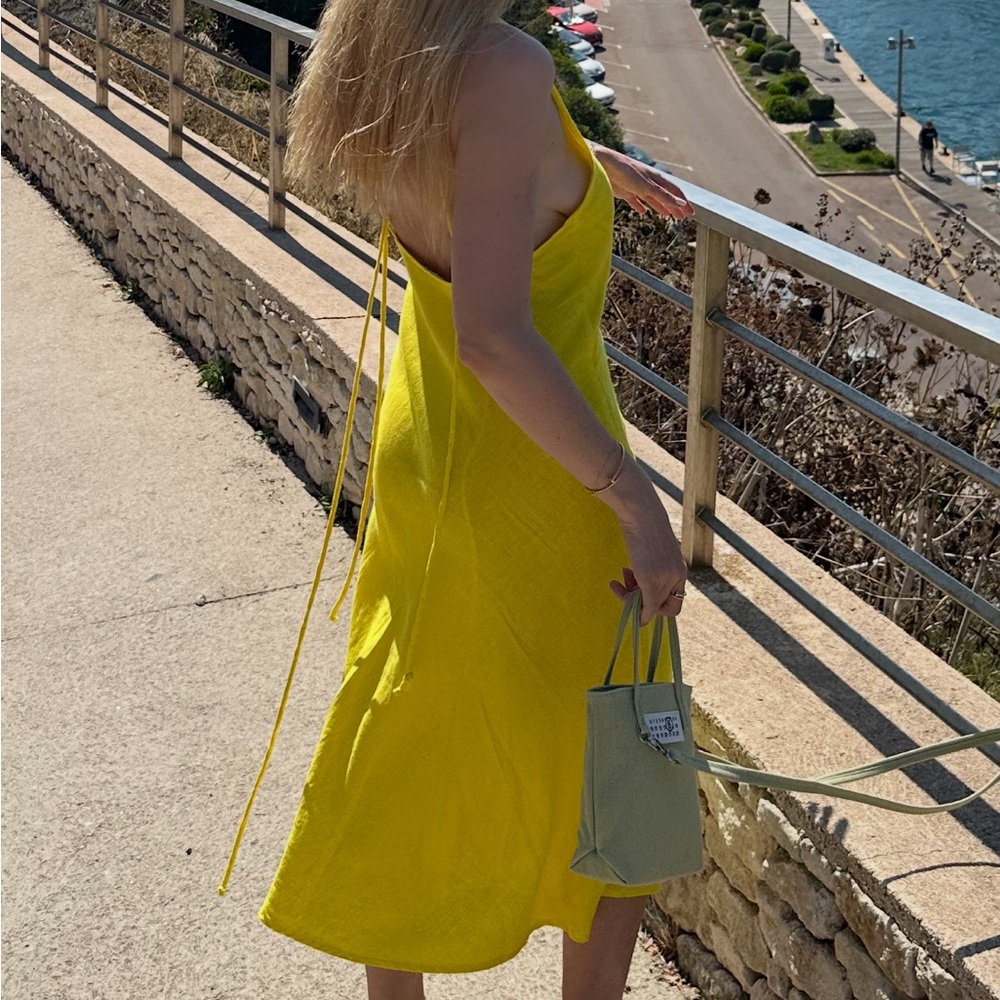 Elegant Yellow Summer Dress